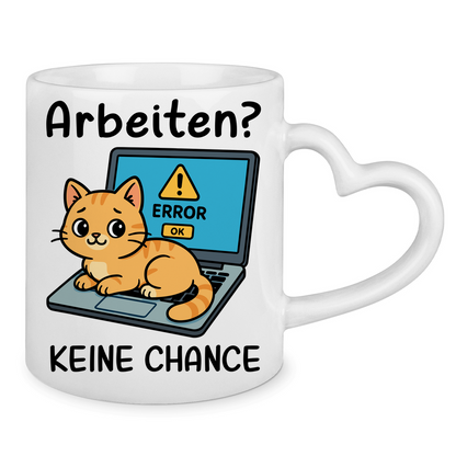 Tasse mit Herzhenkel Arbeiten? Keine Chance - Katze sitzt auf Laptop