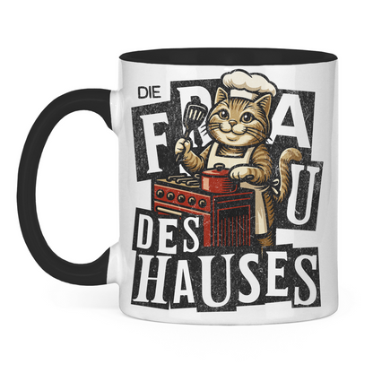 Tasse zweifarbig Die Frau des Hauses - Katze am Kochen