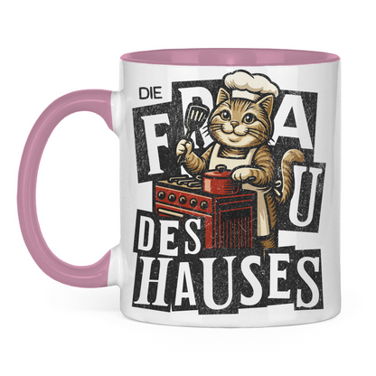 Tasse zweifarbig Die Frau des Hauses - Katze am Kochen