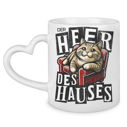 Tasse mit Herzhenkel Der Heer des Hauses - Katze auf Sofa