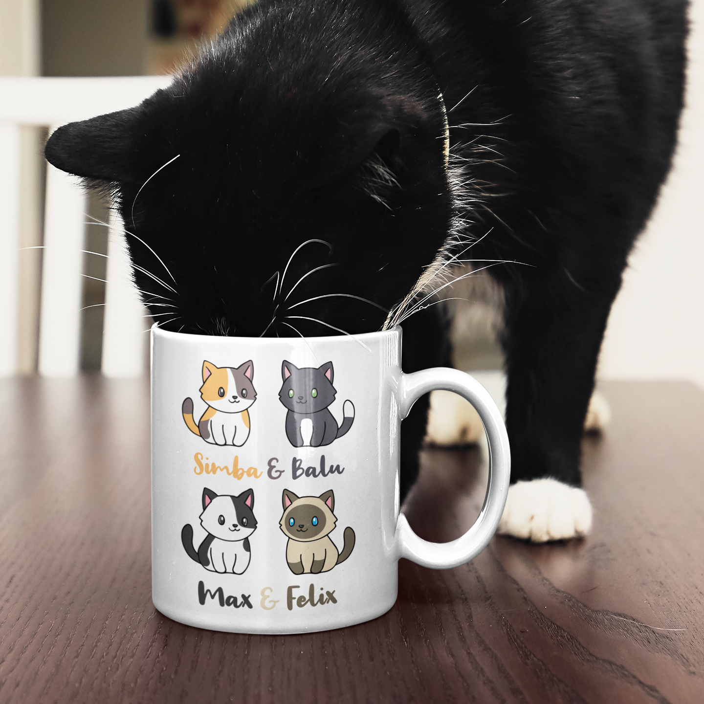 Tasse Personalisiert - Vier Individuelle Cartoon Katzen mit Namen