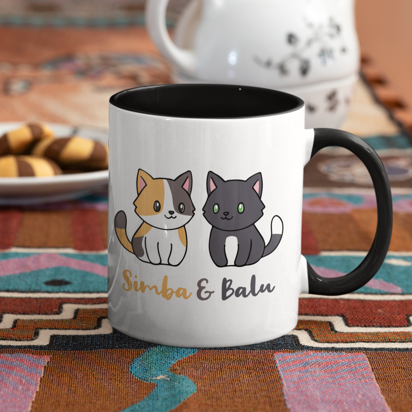 Tasse zweifarbig Personalisiert - Zwei Individuelle Cartoon Katzen mit Namen